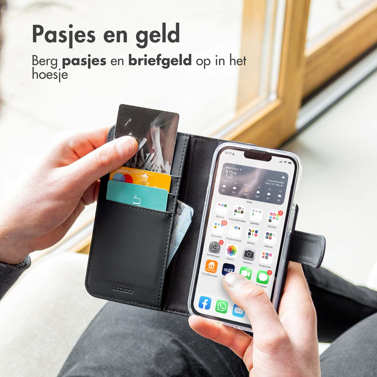 Accezz Wallet Softcase Bookcase Apple iPhone 16 Pro - Zwart