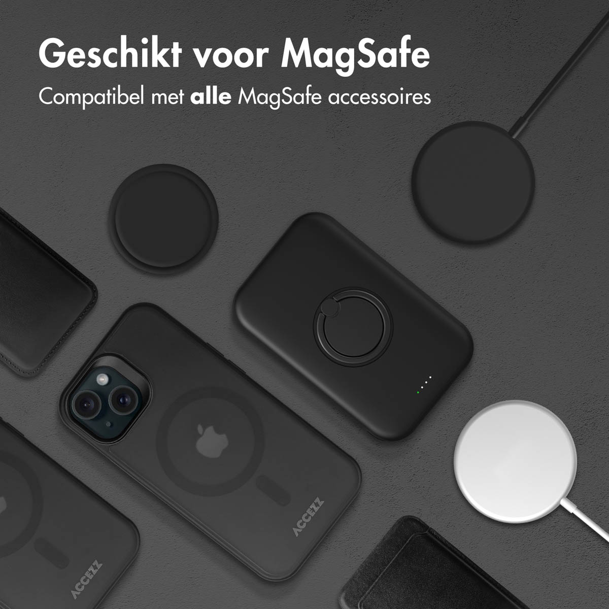 Accezz Rugged Frosted MagSafe Backcover iPhone 16 Plus - Zwart