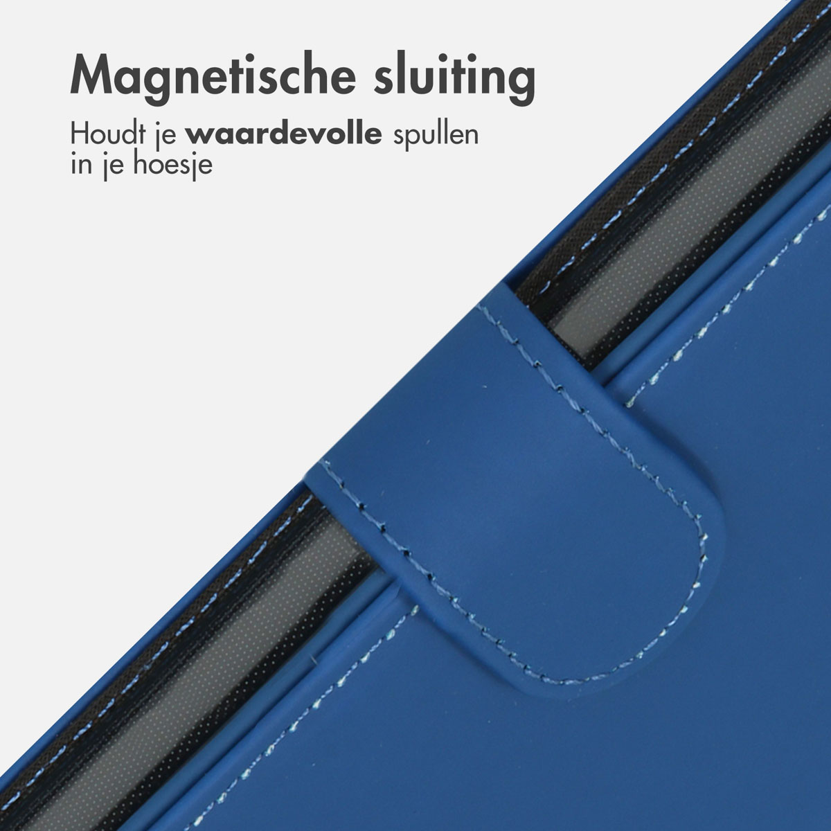 Accezz Wallet Softcase Bookcase Apple iPhone 13 Pro - Donkerblauw