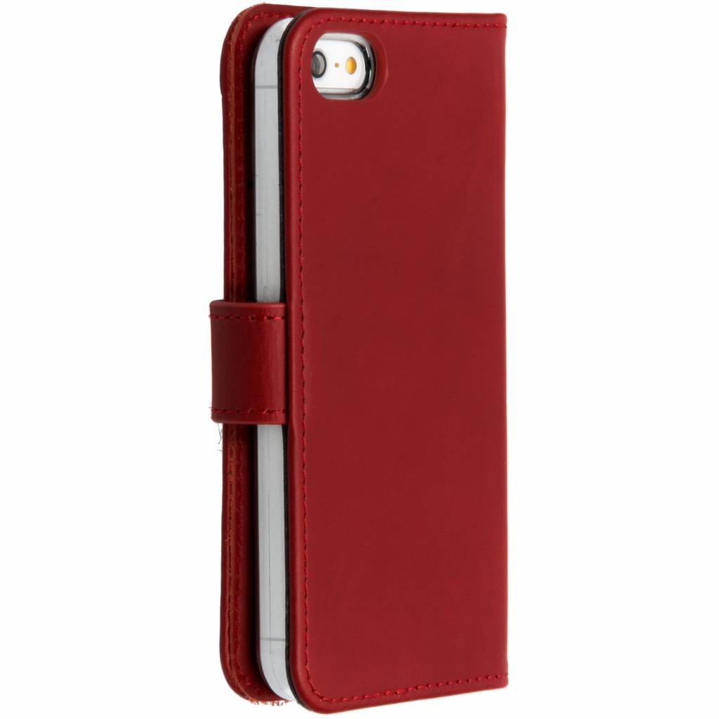 Selencia Echt Lederen Bookcase Apple iPhone SE / 5 / 5s - Rood