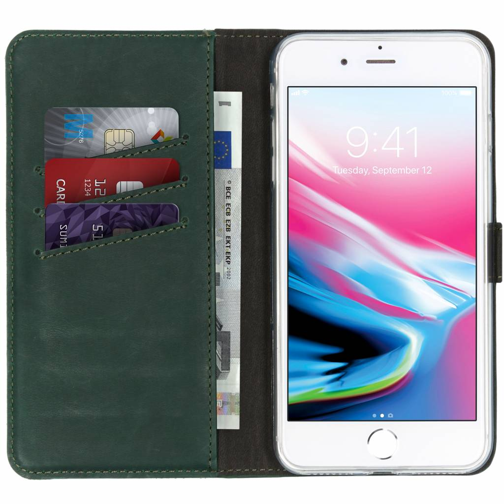 Selencia Echt Lederen Bookcase Apple iPhone 8 Plus / 7 Plus - Groen