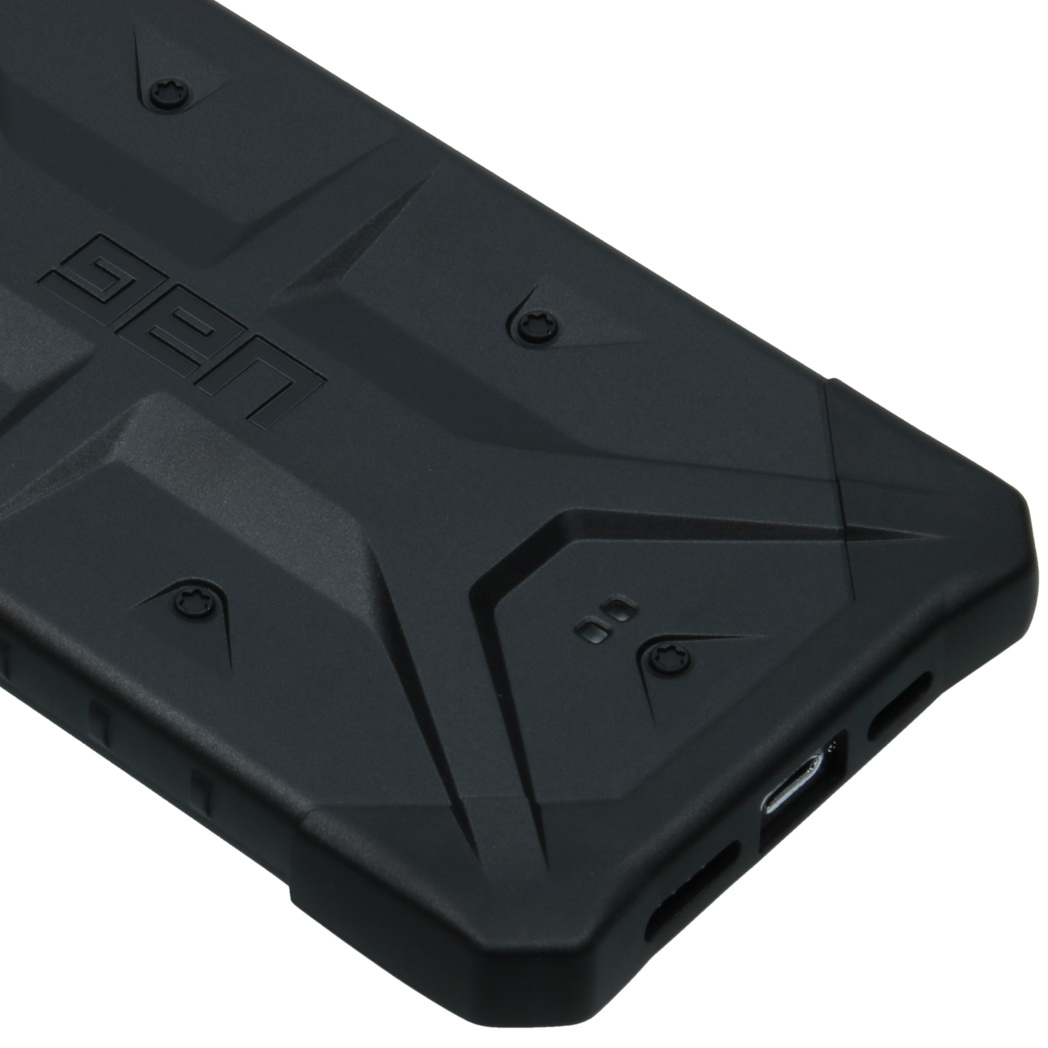 UAG Pathfinder Backcover Apple iPhone 12 Pro Max - Zwart