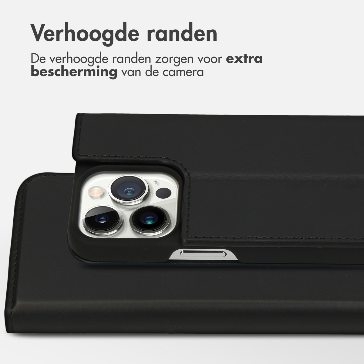 Accezz Premium Leather Slim Bookcase Apple iPhone 13 Pro - Zwart