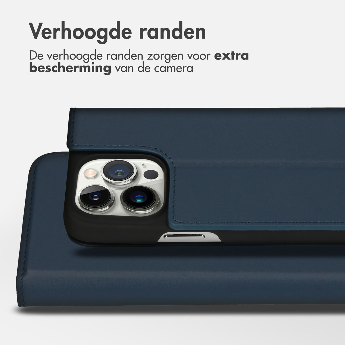 Accezz Premium Leather Slim Bookcase Apple iPhone 14 Pro - Donkerblauw