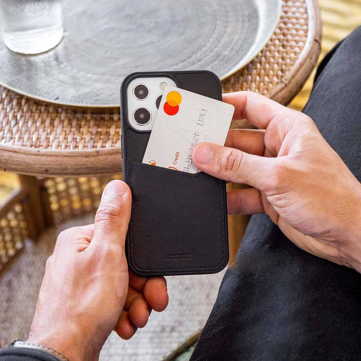 Accezz Premium Leather Card Slot Backcover Apple iPhone 14 Plus - Zwart