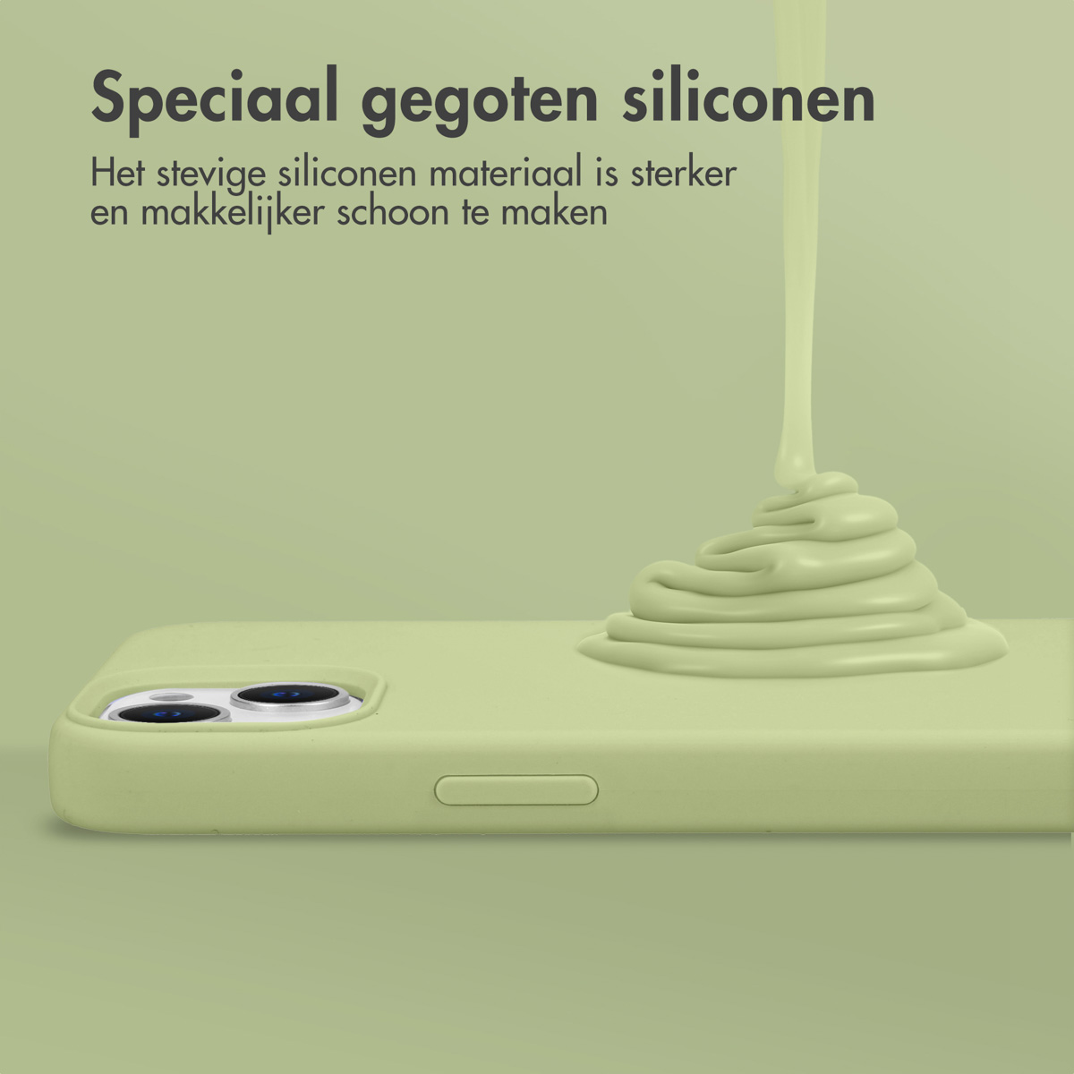 Accezz Liquid Silicone Backcover Apple iPhone 15 Plus - Groen